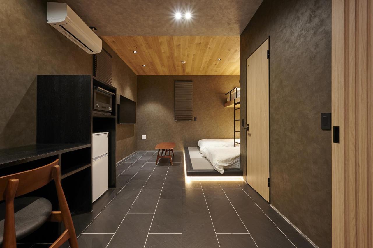 Appartement Colors Hakata à Fukuoka  Extérieur photo